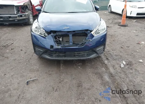 2020 Nissan Kicks Sv Xtronic Cvt z USA, uszkodzony, nr VIN 3N1CP5CV9LL520849